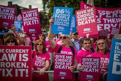 What is Dignitas? Assisted-dying group backed by Dame Esther Rantzen sees rise in UK members