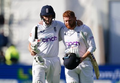 Joe Root and Jonny Bairstow leave England daring to dream against India