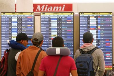 Flight cancellations ease slightly as July 4 weekend ends