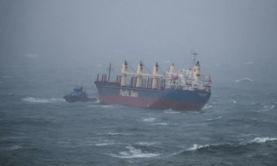 Cargo ship stranded off Sydney forced to remain at anchor by ferocious conditions