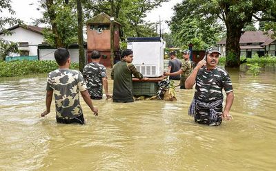 IOC delivers cooking gas by boats in flood-hit Assam