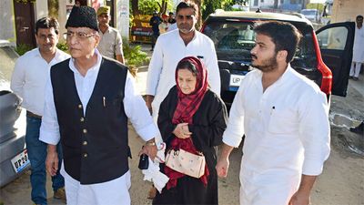 ED summons SP leader Azam Khan, his wife and son in Lucknow