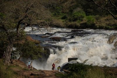 Report: East Africa pipeline 'breaches banking principles'