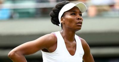 Venus Williams had to change bra mid-match after complaints from Wimbledon officials