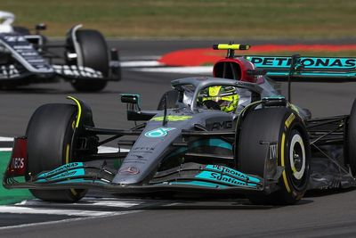 Mercedes no longer "fighting to survive" with troubled W13 F1 car