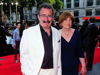 Lord Winston accuses 999 handler of wasting time after he was ‘asked to count dying wife’s heartbeats’