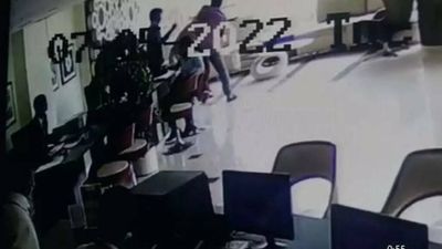 Karnataka: Vastu exponent Chandrashekhar Guruji murdered in Hubballi hotel