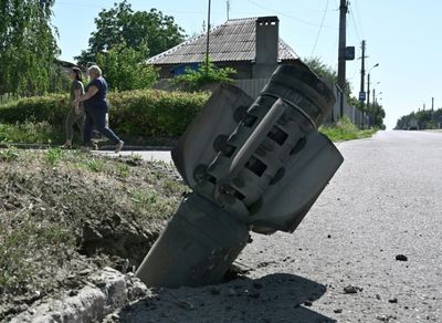 Fighting rages in eastern Ukraine as NATO pushes expansion