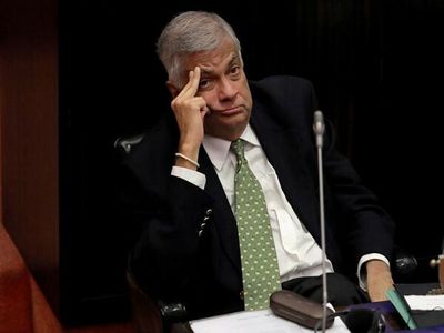 Sri Lanka's PM Wickremesinghe challenges JVP leader Dissanayake to revive country's economy in 6 months