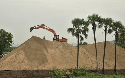 Andhra Pradesh: 50 lakh tonnes of silt to be removed from Krishna