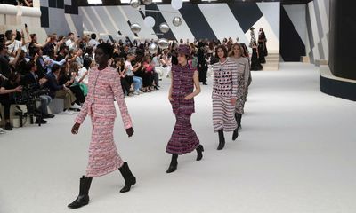 Culture and easy elegance grace Chanel’s autumn/winter catwalk