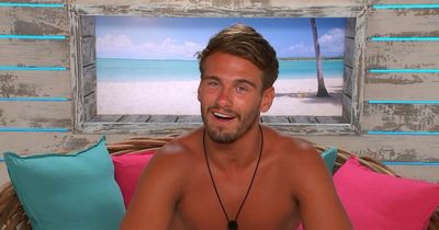 Love Island's Paige Thorne warned by bombshell as Jacques decides to 'crack on'