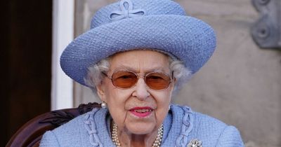 Queen hopes to personally give NHS Covid heroes the George Cross at Windsor Castle