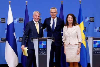 Canada swiftly ratifies protocol for Finland, Sweden to join NATO