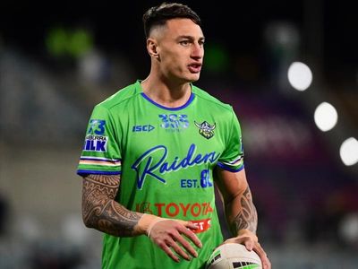 Warriors land CNK as Walsh released