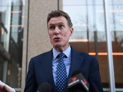 Ex-AG Porter in new ABC defamation case