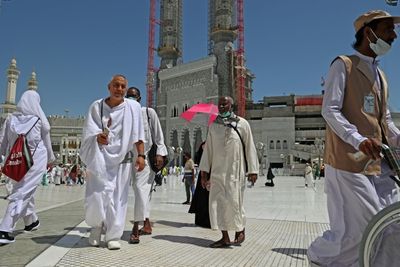 'Unbelievable feeling': Overseas hajj pilgrims rejoice after 2-year Covid absence