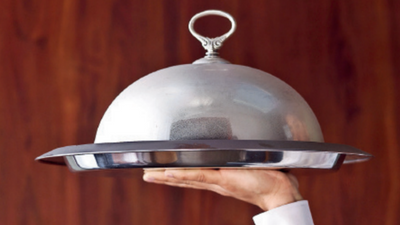 Kolkata: Restaurateurs split over service charge directive