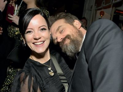 David Harbour describes ‘exact moment’ he fell in love with Lily Allen