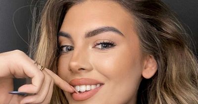 Chloe shares secrets men don't know about women, and tips on how to get a date