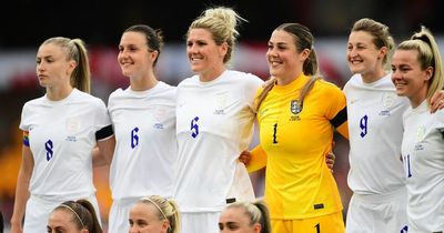 Alex Scott disagrees with Karen Carney as ex-England stars make Women's Euro 2022 predictions