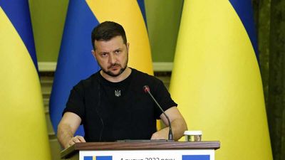 Ukraine Fights On as Western Allies Waver