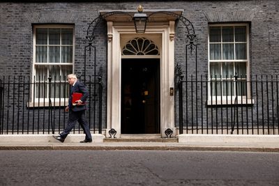 British PM Johnson: My job is to 'keep going'