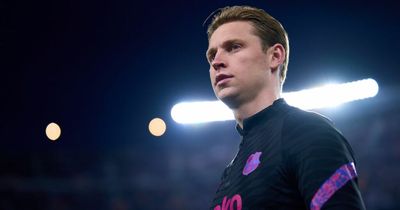 Barcelona president issues fresh Frenkie de Jong to Manchester United denial