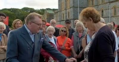 Antiques Roadshow 'sensitivity' warning over colonial items on show