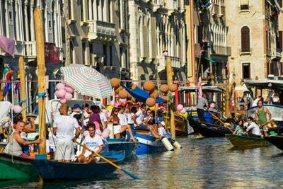 Venice to charge tourists a daily fee to visit