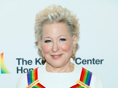 Bette Midler criticised for ‘racist’ tweet with photoshopped image of the Supreme Court in