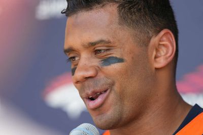 Broncos QB Russell Wilson not fazed by mistakes