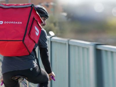 Why This DoorDash Analyst Is Lowering Their Price Target Following Amazon-Grubhub Deal