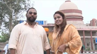 Pakistani woman arrives in India to marry her distant relative