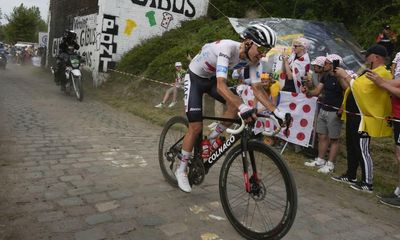 Tadej Pogacar rides through cobbles and chaos to lay down Tour gauntlet