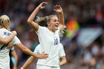 England can use raucous home crowd to ‘rattle’ Women’s Euro 2020 rivals, says Georgia Stanway