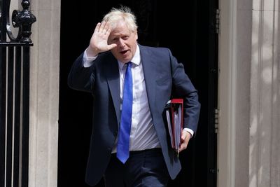 Johnson clings on as ministerial exodus continues