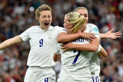 Women’s Euro 2022: England must improve to be contenders after first-night nerves at rocking Old Trafford