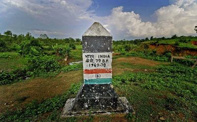 Security beefed up in Manipur town after mob torches Myanmar sentry post over killing of Tamils