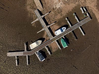 Heat, drought and wildfires: Torrid spell torments Portugal