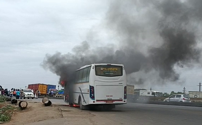 Omni bus catches fire near Sriperumbudur