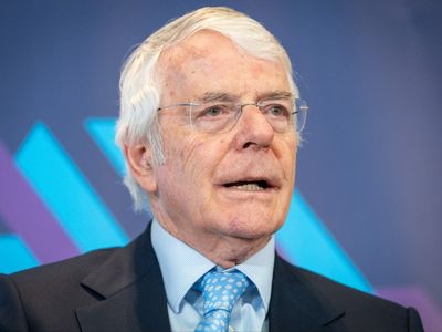 Boris Johnson must not be allowed to stay as caretaker PM, John Major tells 1922 Committee