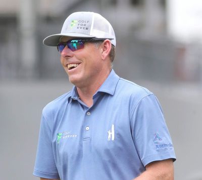 Justin Leonard dishes on the night Phil Mickelson threw BP at a Double-A game (and bet players they couldn’t homer off him)