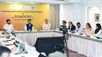 Sports Minister Anurag Thakur reviews preparations for Birmingham CWG