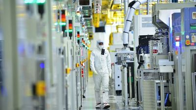 Semiconductor Stocks Called Oversold, Rise After Samsung Report