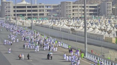 Hajj Crowds Move to Mina as Pilgrimage Pinnacle Nears