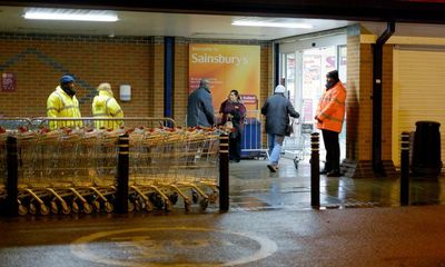 Living wage campaigners claim progress after vote at Sainsbury’s AGM