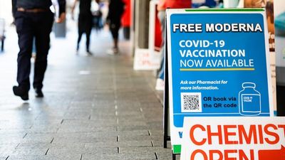 How to get your fourth-dose COVID-19 vaccine booster in Queensland