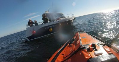 East Lothian RNLI rescue stricken vessel after loss of power and jammed propeller