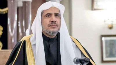 Chief of Saudi Council of Senior Scholars Voices Pride in Undertaking Arafat Sermon